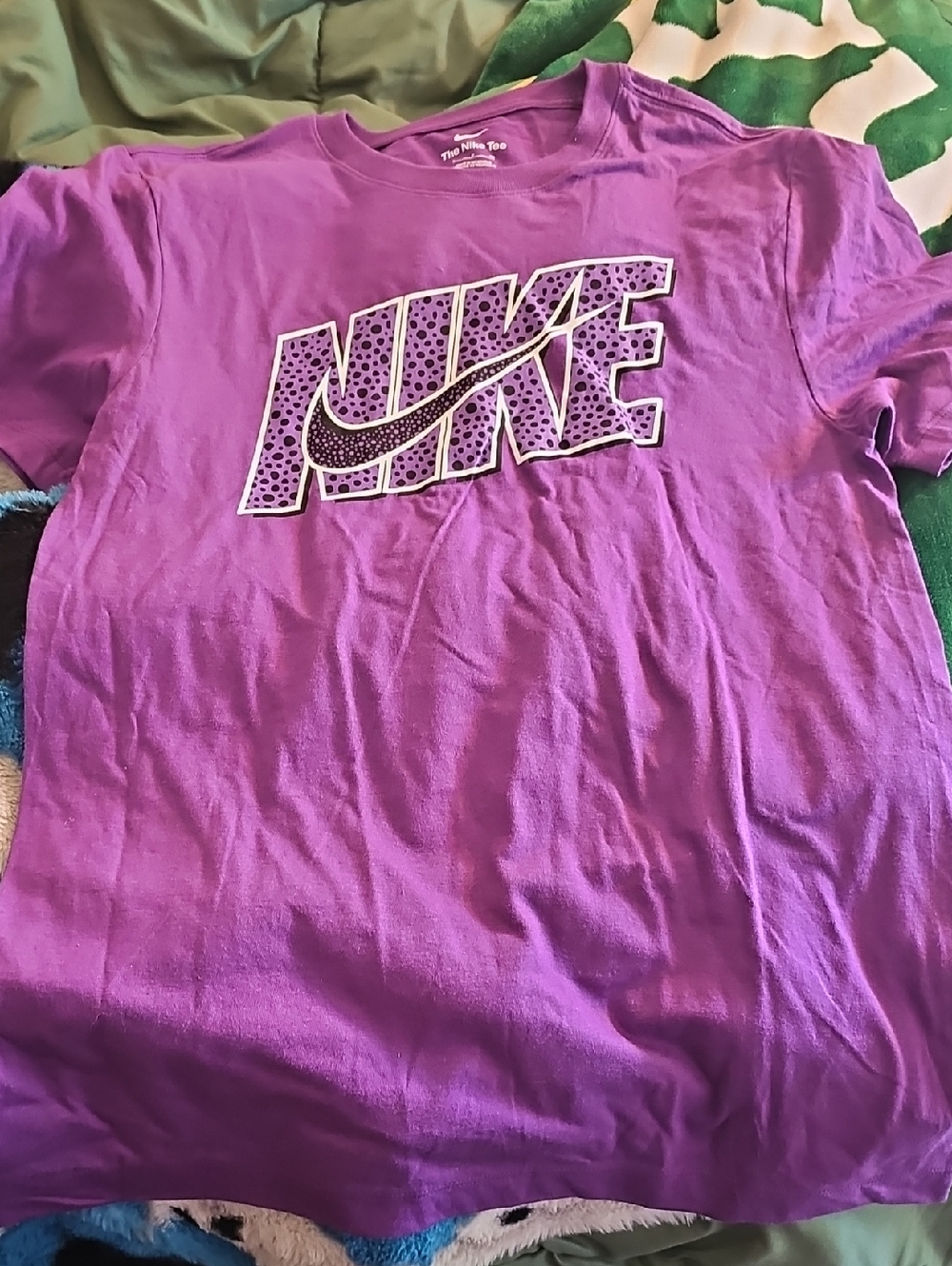 Nike Purple Short Sleeve Graphic Tee Size S
